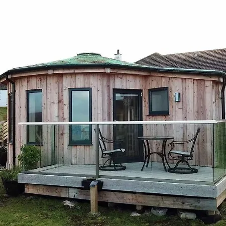 Isle Of Skye Rotunda Apartment Ollach Exterior photo